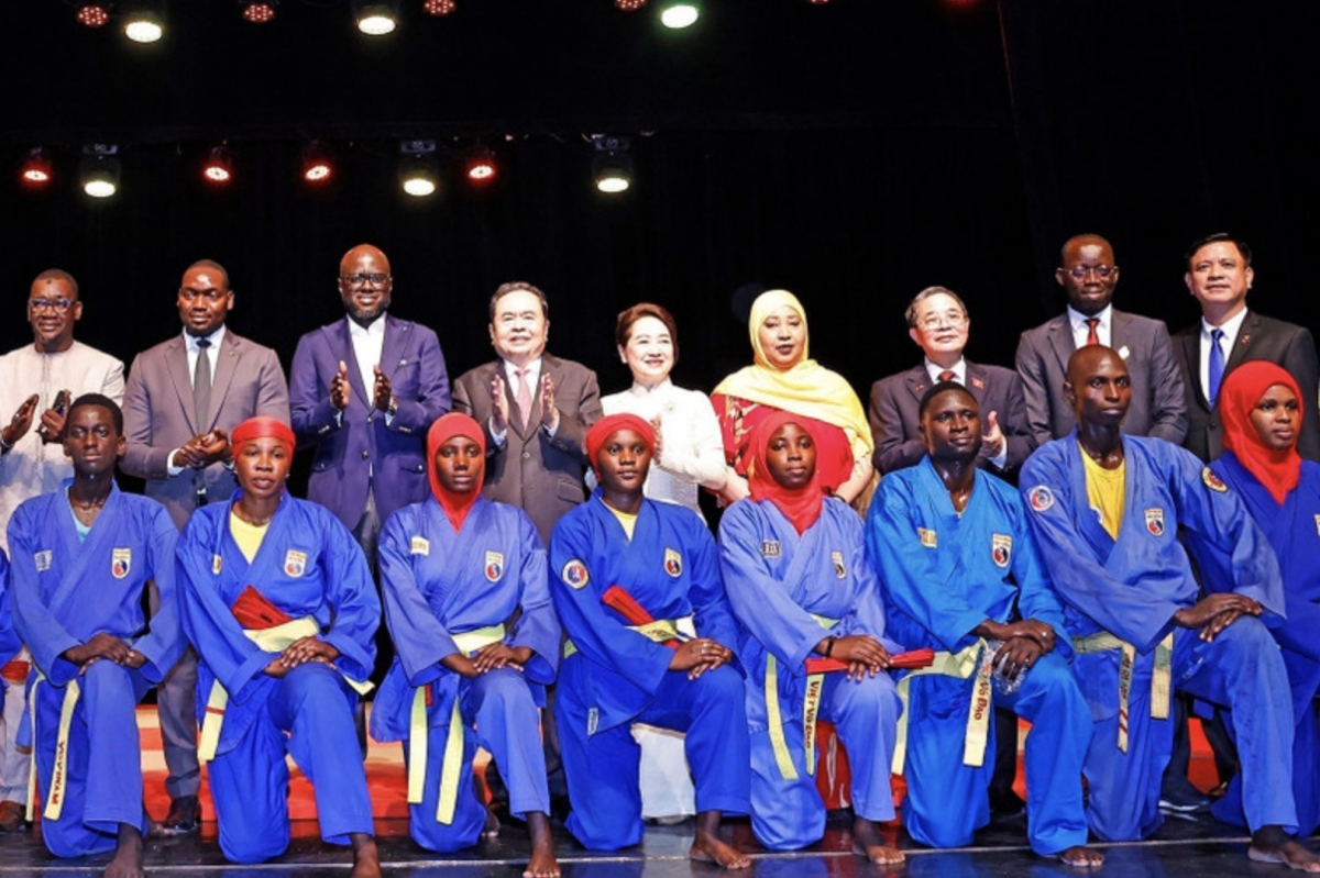 vietnam s top legislator visits vovinam club in senegal picture 1