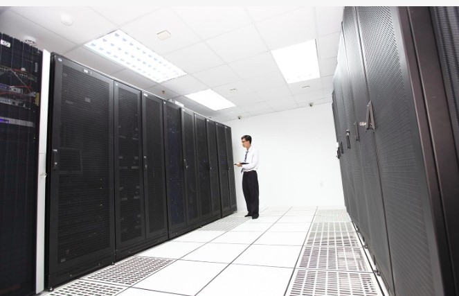 consortium bids for us 2 billion hyperscale data centre in hcm city picture 1