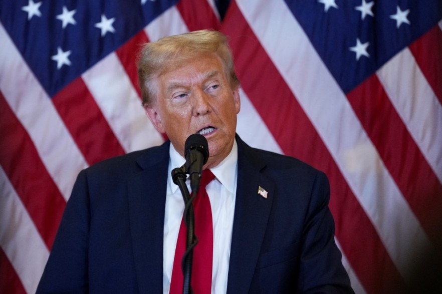 Ông Trump chuyển hướng: Vũ khí đổ vào Ukraine, Nga có 50 ngày để xuống thang