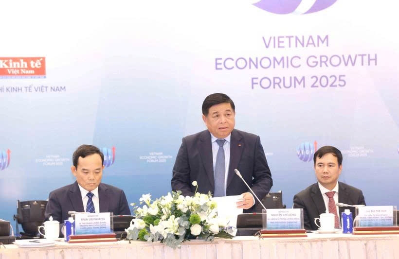 forum looks to drive vietnam s rapid and sustainable growth picture 1 forum looks to drive vietnam s rapid and sustainable growth picture 1
