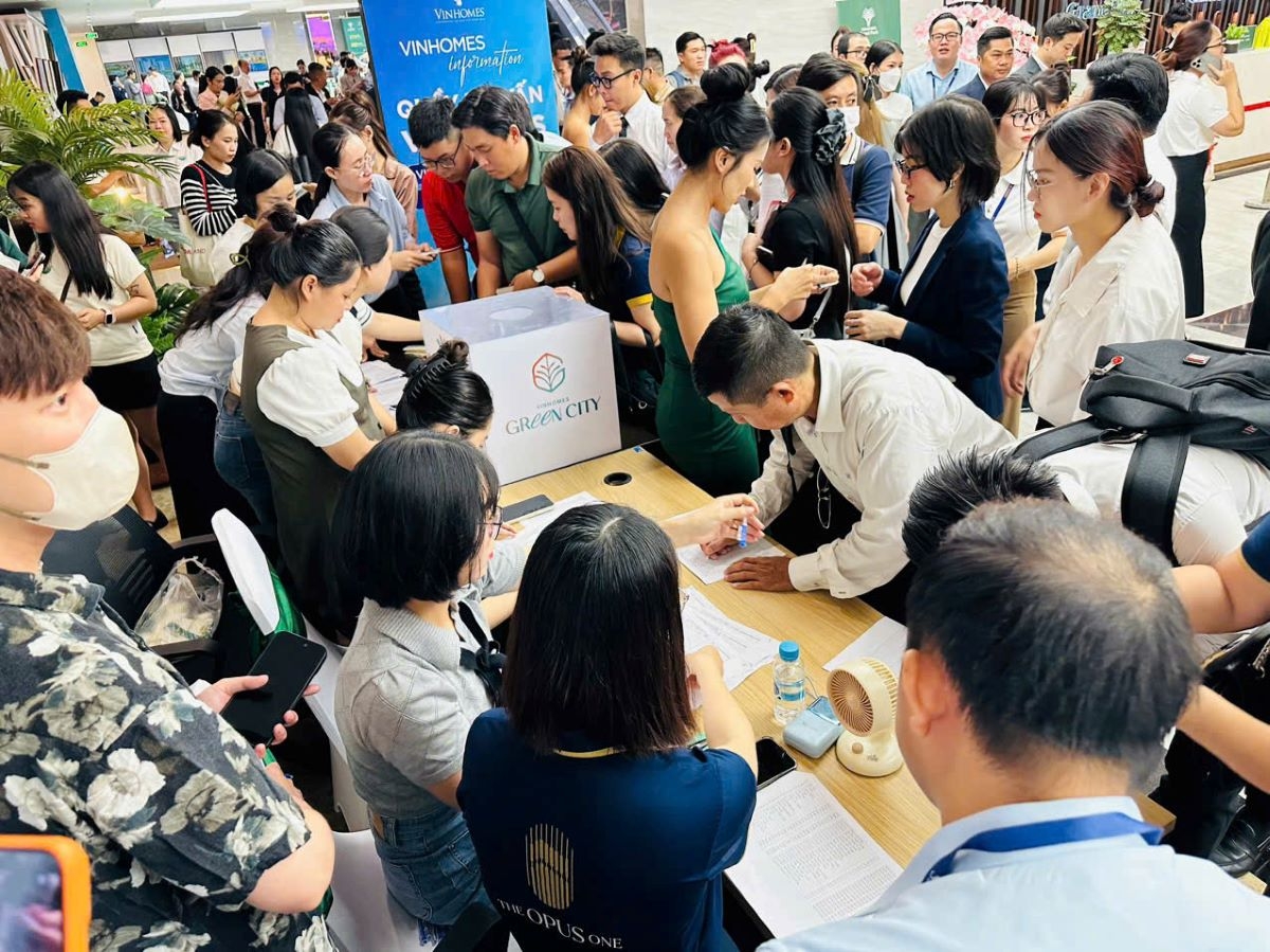 chạm đúng nhu cầu, không gian sống biết thở tại vinhomes green city hút khách hình ảnh 1 cham dung nhu cau, khong gian song biet tho tai vinhomes green city hut khach hinh anh 1