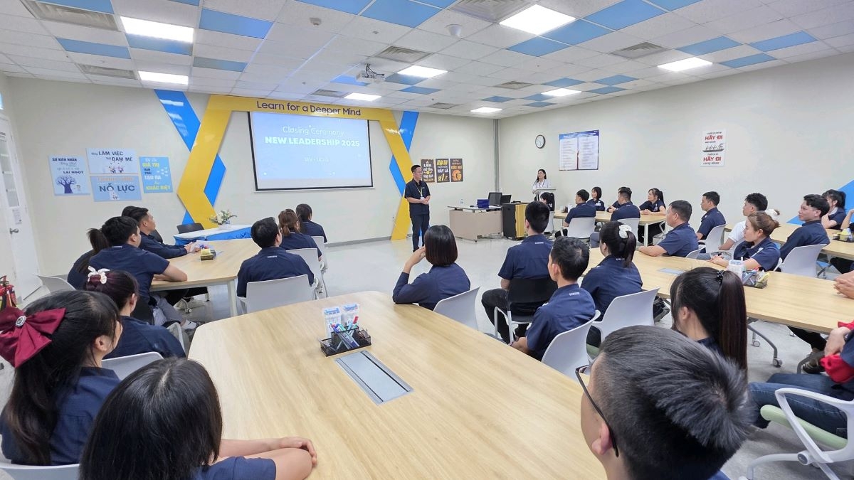 lớp học giữa nhà máy samsung cơ hội thay đổi cho người lao động hình ảnh 2 lop hoc giua nha may samsung co hoi thay doi cho nguoi lao dong hinh anh 2