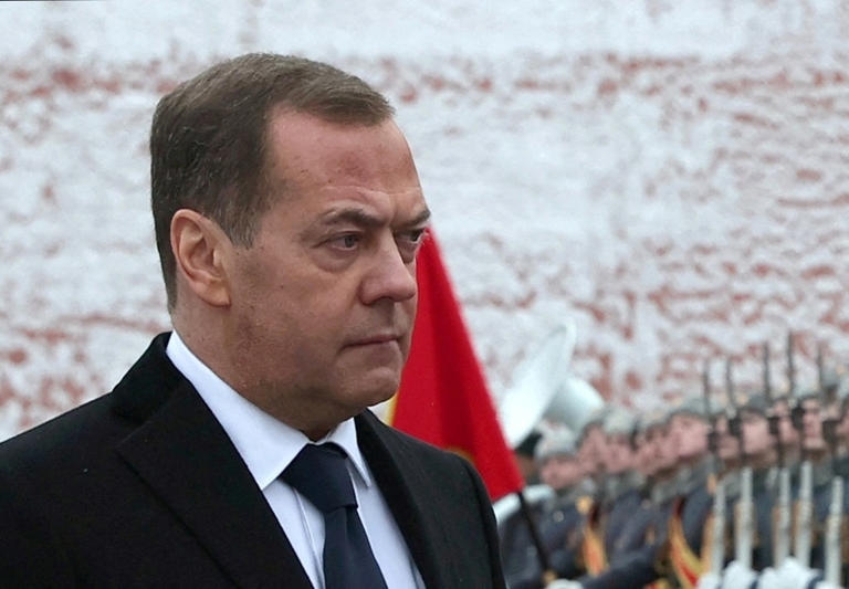 Ong medvedev canh bao sau khi my dua ra toi hau thu moi cho nga hinh anh 1
