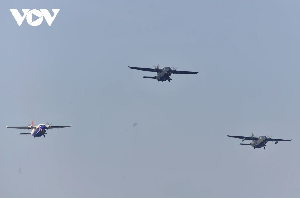 air force brigade 918 holds formation flying drill ahead of national day picture 6 air force brigade 918 holds formation flying drill ahead of national day picture 6