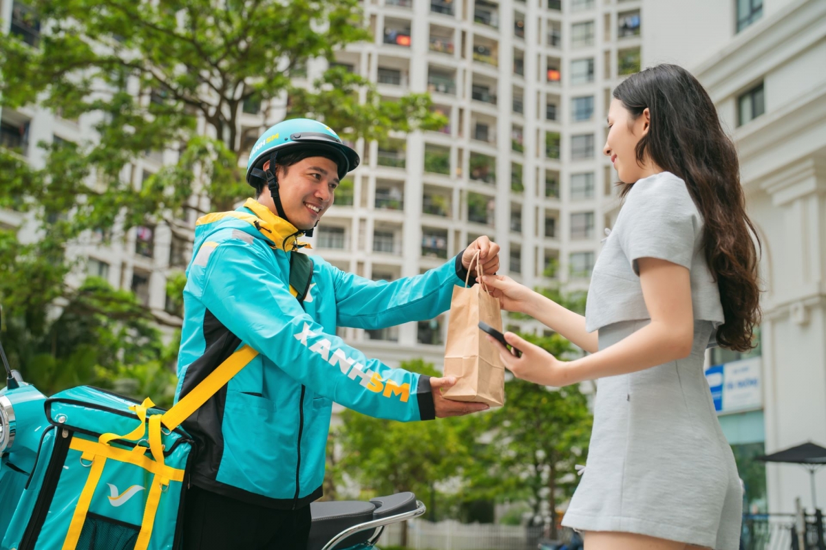 xanh sm ngon - trai nghiem dich vu giao do an khong ghep don, luon luon dung gio hinh anh 2
