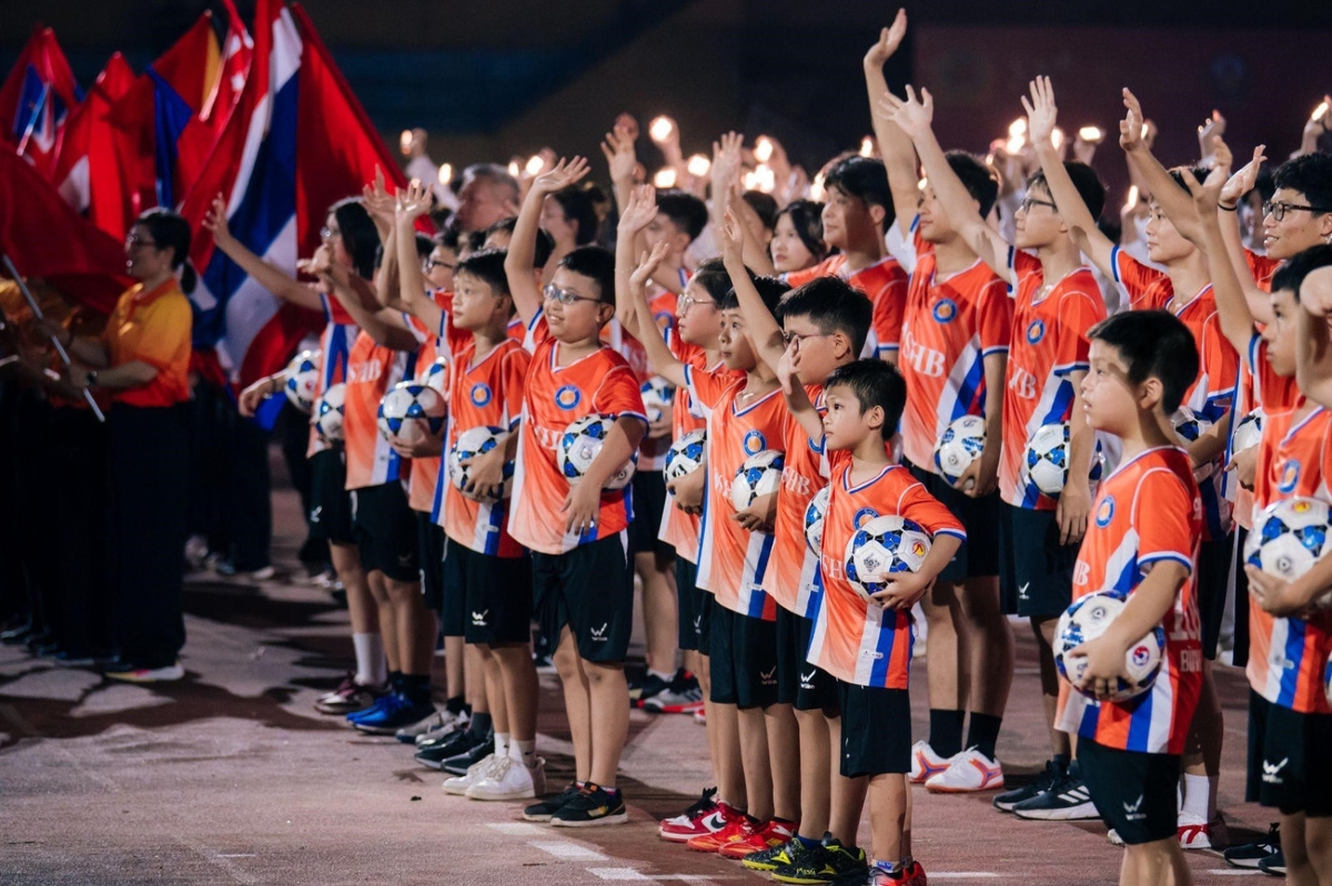 dấu ấn từ giải bóng đá công an, cảnh sát các nước asean mở rộng 2025 hình ảnh 3 dau an tu giai bong da cong an, canh sat cac nuoc asean mo rong 2025 hinh anh 3
