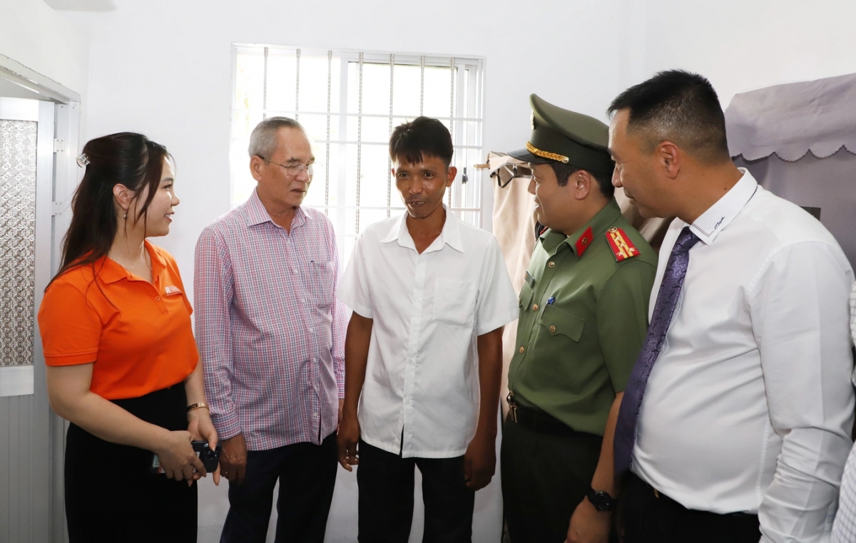 khi sáng tạo khởi nguồn từ tâm, đổi mới là hành trình gieo hạnh phúc hình ảnh 5 khi sang tao khoi nguon tu tam, doi moi la hanh trinh gieo hanh phuc hinh anh 5