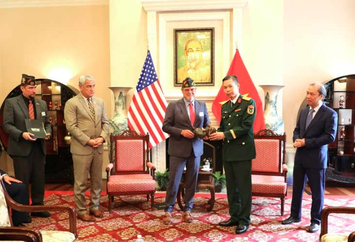wartime artifacts returned to vietnam from us picture 1 wartime artifacts returned to vietnam from us picture 1