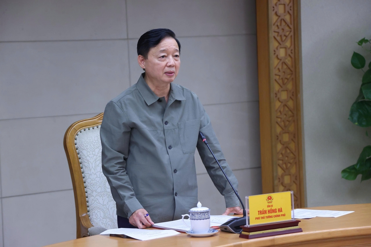 Phó Thủ tướng yêu cầu cập nhật vùng nguy hiểm, bảo vệ dân vùng xung yếu trước bão số 3