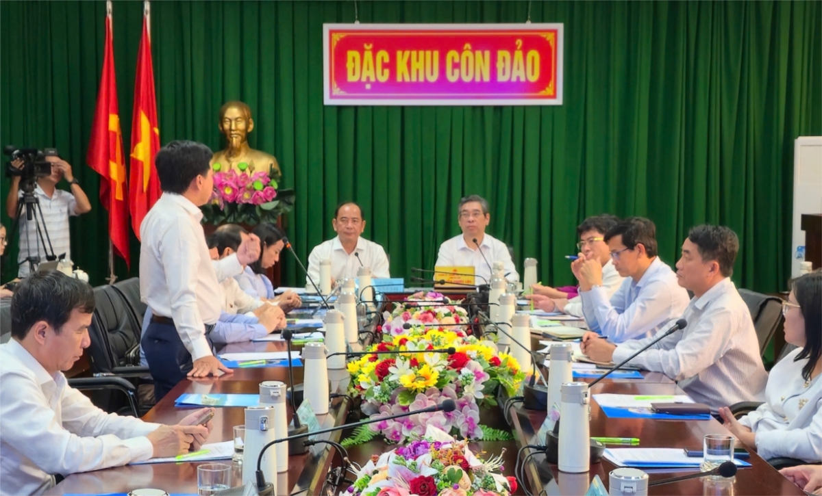 tp.hcm lap benh vien da khoa, dua bac si luan phien ve Dac khu con Dao hinh anh 1
