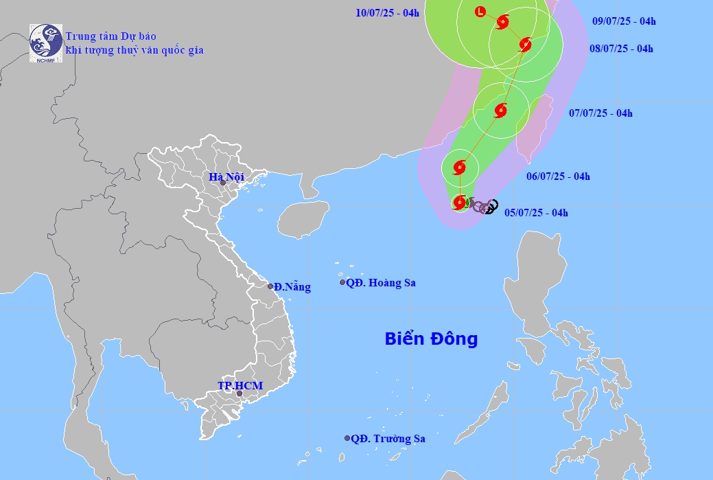 Bão số 2 giật cấp 10, gây biển động mạnh ở phía Đông Bắc Biển Đông