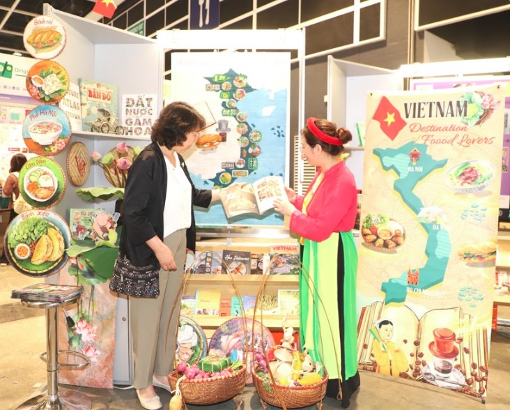 vietnam s culinary culture showcased at 35th hong kong book fair picture 1