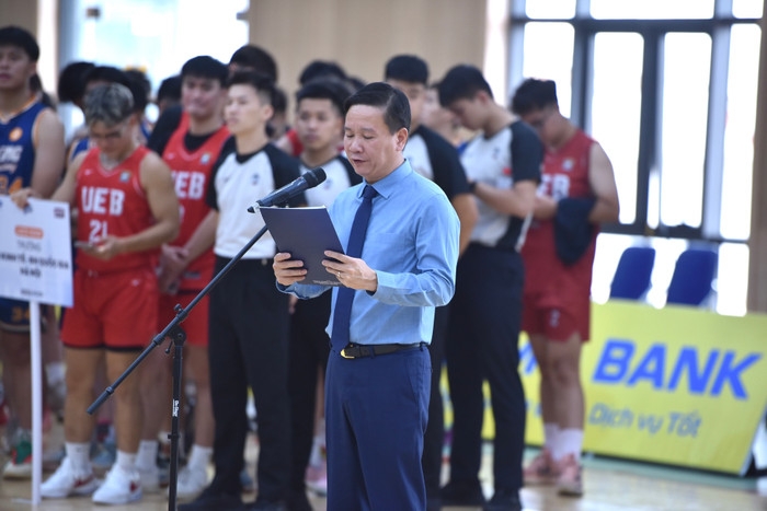 khai mạc giải bóng rổ học sinh - sinh viên 2025 kiến tạo sân chơi chuyên nghiệp hình ảnh 3 khai mac giai bong ro hoc sinh - sinh vien 2025 kien tao san choi chuyen nghiep hinh anh 3