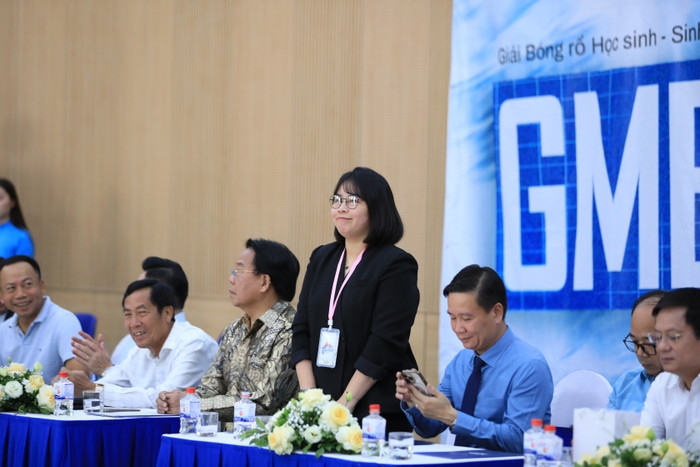 khai mạc giải bóng rổ học sinh - sinh viên 2025 kiến tạo sân chơi chuyên nghiệp hình ảnh 4 khai mac giai bong ro hoc sinh - sinh vien 2025 kien tao san choi chuyen nghiep hinh anh 4