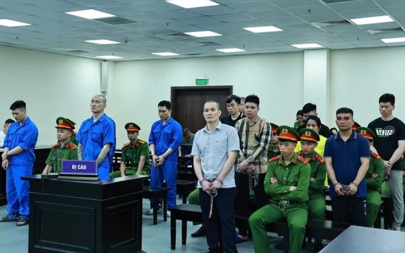Đề nghị tử hình cựu cán bộ công an dùng ô tô biển xanh chở ma túy