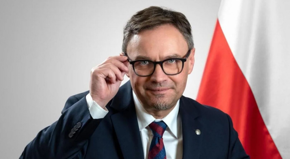 bo ngoai giao ba lan tuyen bo rut Dai su tai hungary hinh anh 1