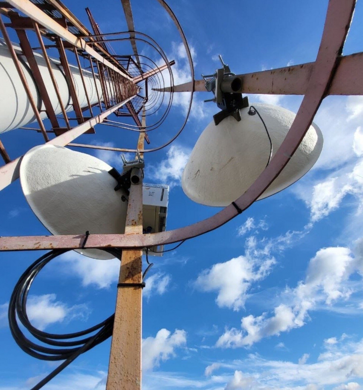 Ukraine vá lỗ hổng radar bằng “tai điện tử”, dựng lưới săn UAV độc nhất vô nhị