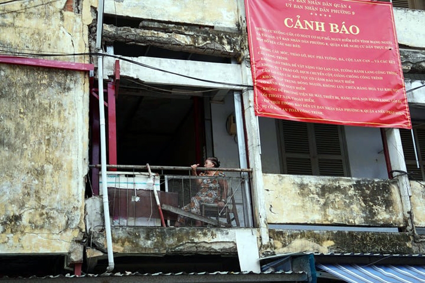 chậm cải tạo, người dân mắc kẹt trong chung cư cũ hình ảnh 1 cham cai tao, nguoi dan mac ket trong chung cu cu hinh anh 1