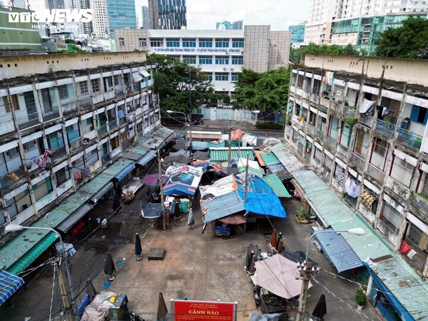 chậm cải tạo, người dân mắc kẹt trong chung cư cũ hình ảnh 2 cham cai tao, nguoi dan mac ket trong chung cu cu hinh anh 2