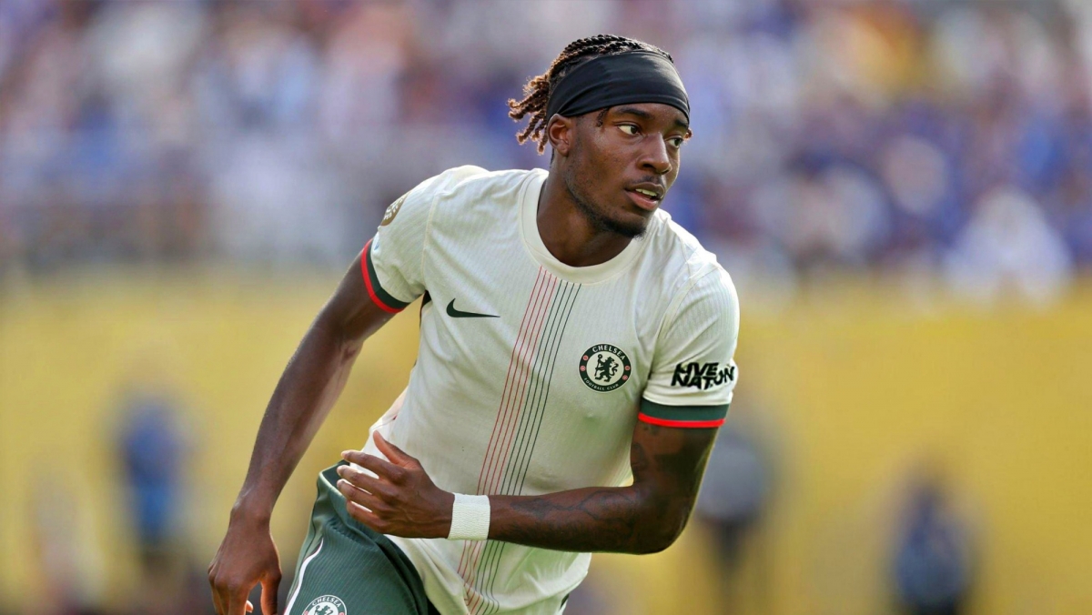 Arsenal xuống tiền chiêu mộ tiền đạo của Noni Madueke. Arsenal xuống tiền chiêu mộ tiền đạo của Noni Madueke.