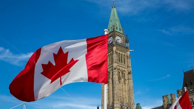 Điện mừng Quốc khánh Canada