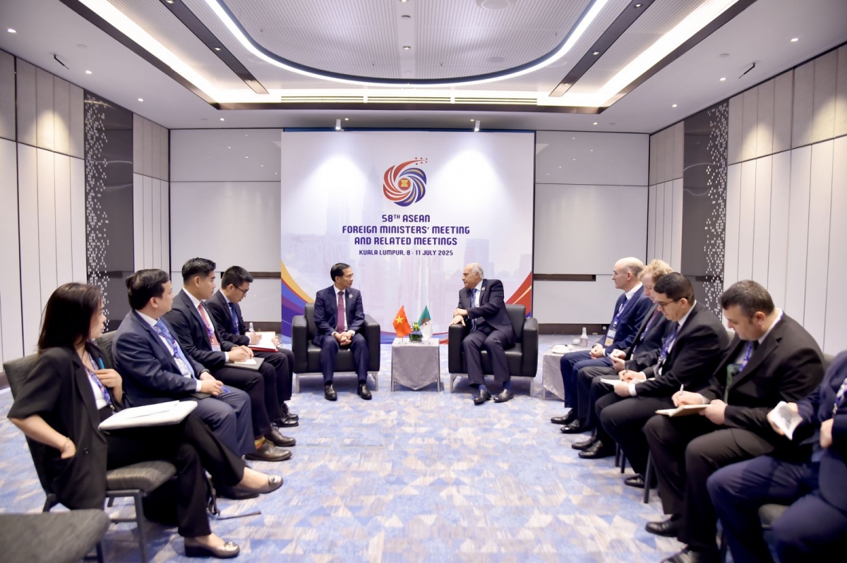 phó thủ tướng bùi thanh sơn tiếp ngoại trưởng trung quốc vương nghị hình ảnh 2 pho thu tuong bui thanh son tiep ngoai truong trung quoc vuong nghi hinh anh 2