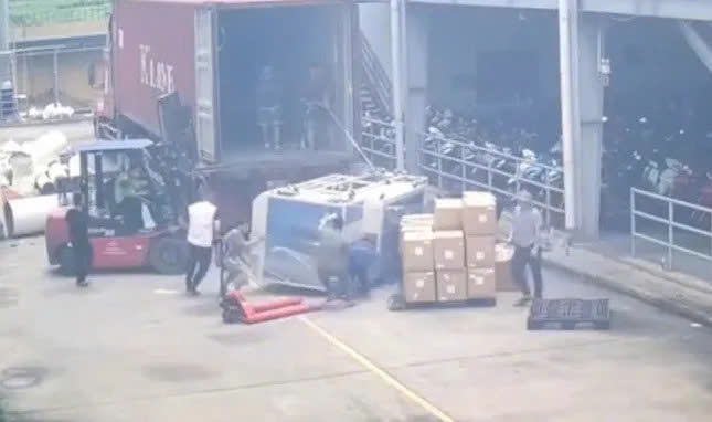 tai nạn lao động, một người đàn ông ở phú thọ bị kiện hàng đè tử vong hình ảnh 1 tai nan lao dong, mot nguoi dan ong o phu tho bi kien hang de tu vong hinh anh 1