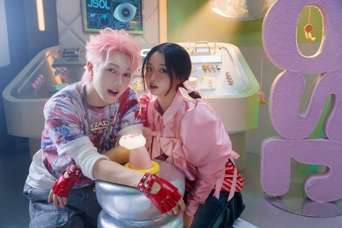 jsol mời cả dàn anh trai say hi đóng mv mà không tốn một xu hình ảnh 3 jsol moi ca dan anh trai say hi dong mv ma khong ton mot xu hinh anh 3