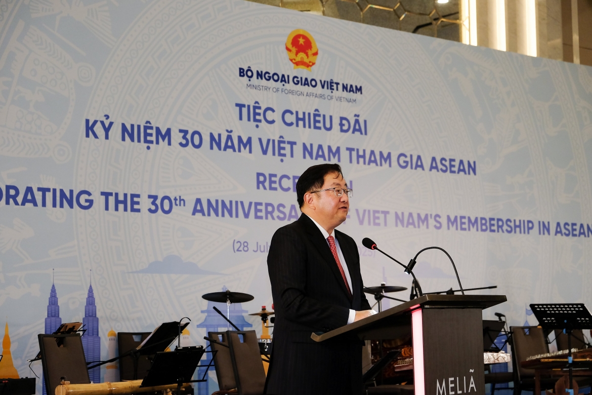 viet nam cung asean thuc day tam nhin 2045 khong de ai bi bo lai phia sau hinh anh 2