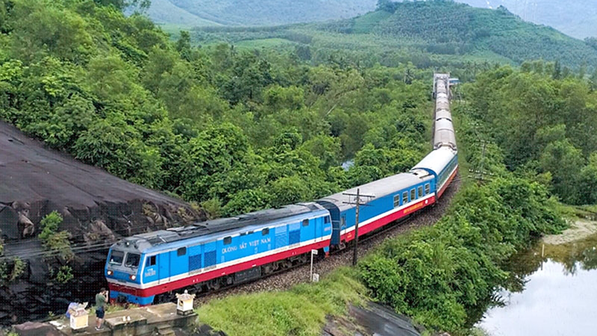 xu thế giảm chi phí, tăng trải nghiệm khiến vé tàu hỏa nóng mùa du lịch hè 2025 hình ảnh 4 xu the giam chi phi, tang trai nghiem khien ve tau hoa nong mua du lich he 2025 hinh anh 4