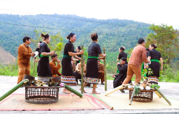 cultural identity of o du ethnic people honoured picture 1