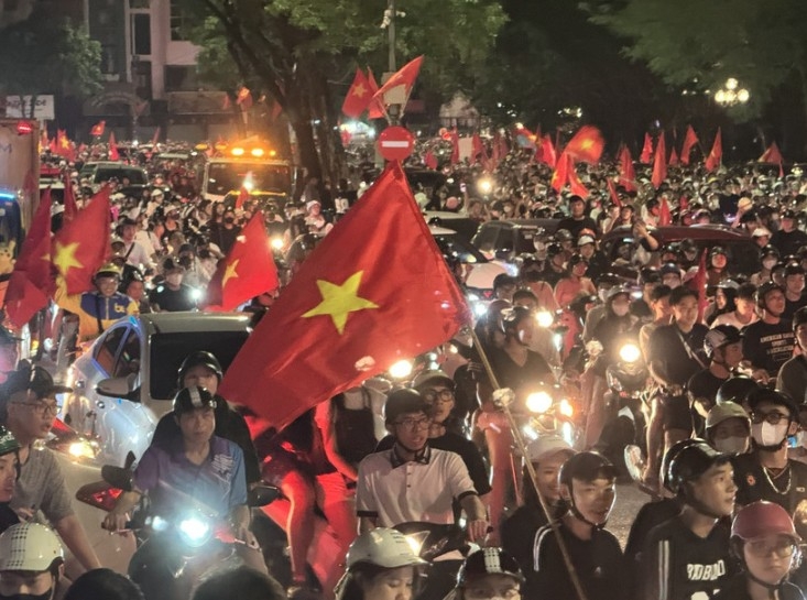 pm praises vietnam u23 for third regional title picture 1