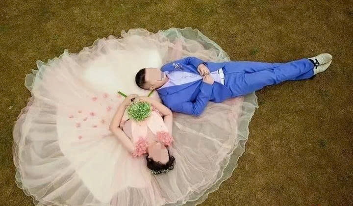 yeu nu sy quan dom 8 nam, bi dao mo 2,3 ty dong hinh anh 2