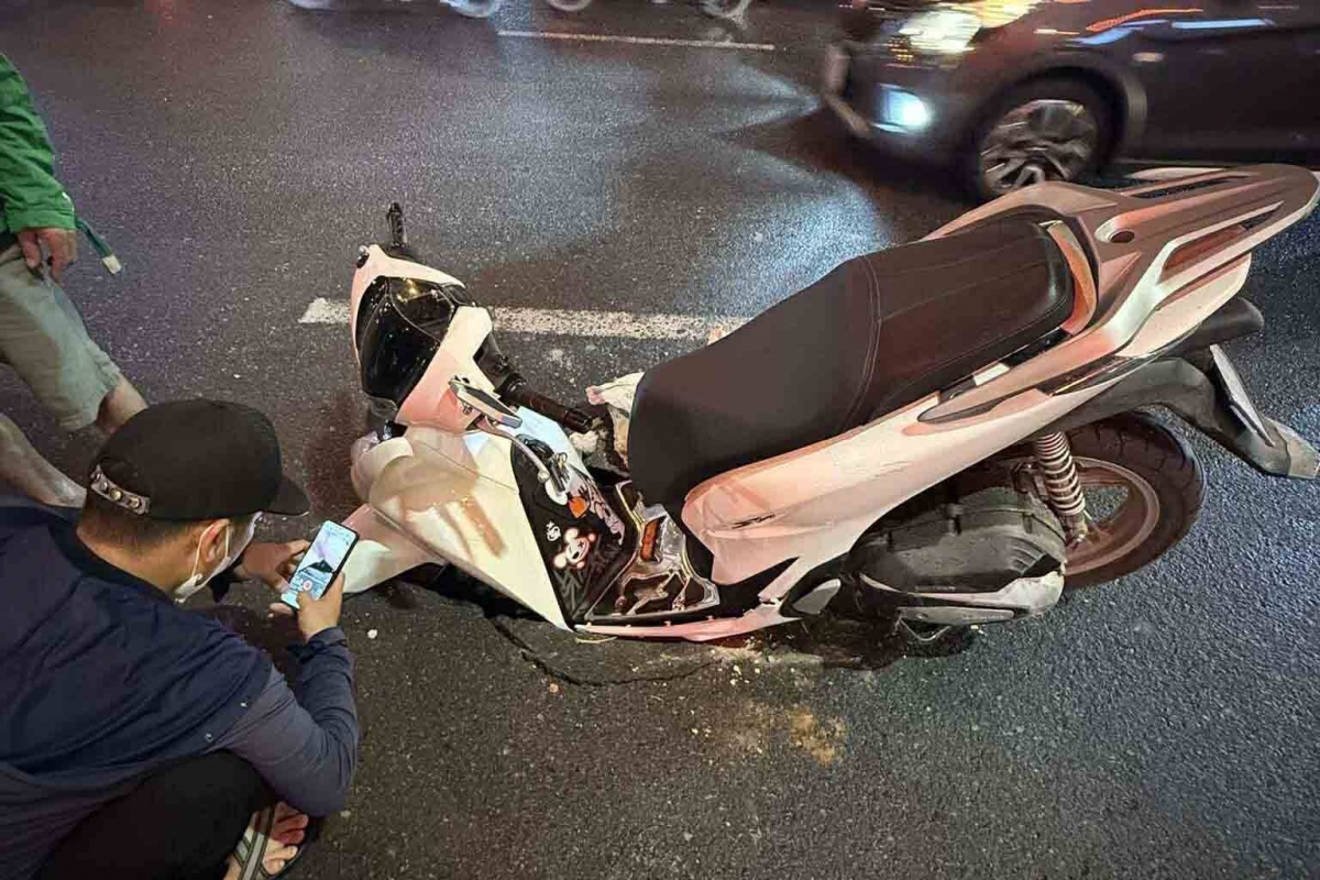 Nguyên nhân ban đầu vụ "hố tử thần" nuốt chửng xe máy SH ở Hà Nội