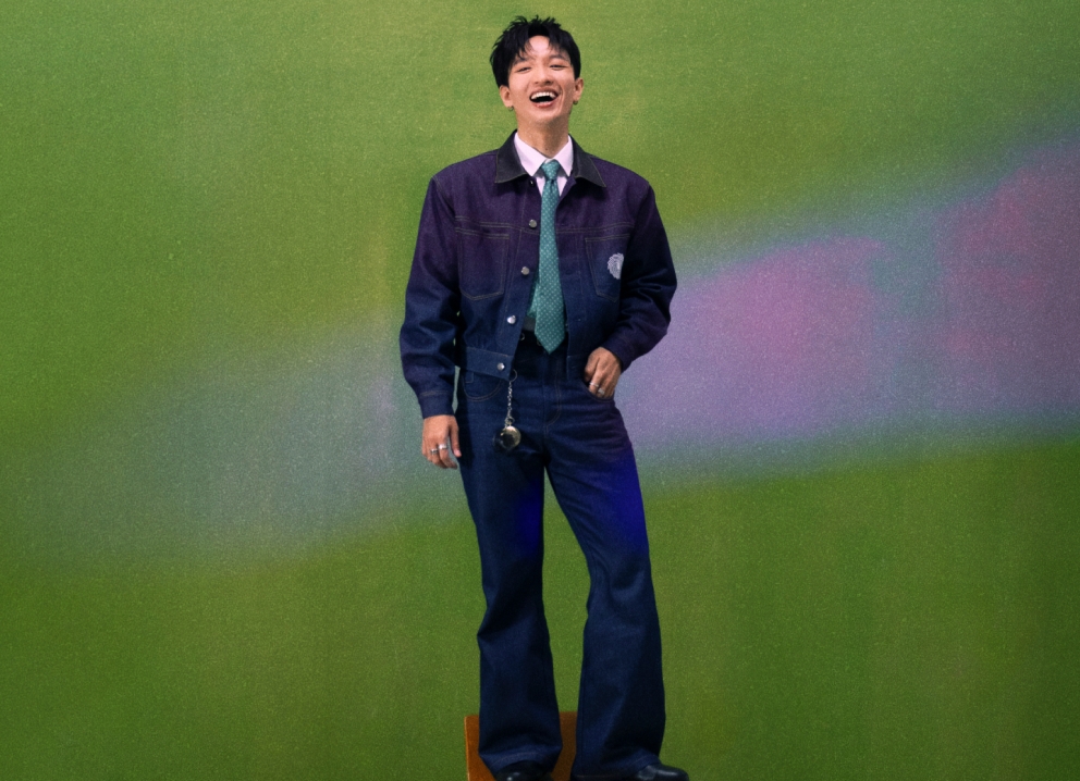 Hoàng Dũng tung loạt ảnh thơ ấu: Mũm mĩm, ôm đàn, cover nhạc từ năm 2008