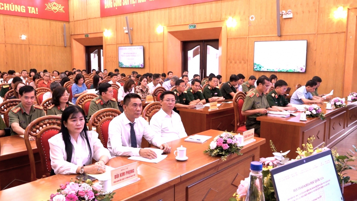 tu duy ve giao duc ly luan chinh tri phai co buoc doi moi hinh anh 3