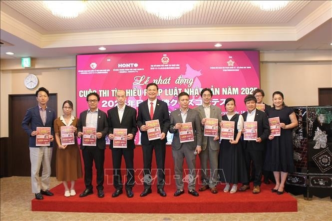 legal awareness contest for vietnamese community in japan launched picture 1