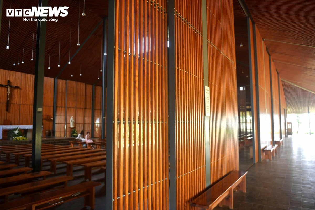 ka don church a sacred space of wood and light in the heart of lam dong picture 5 ka don church a sacred space of wood and light in the heart of lam dong picture 5