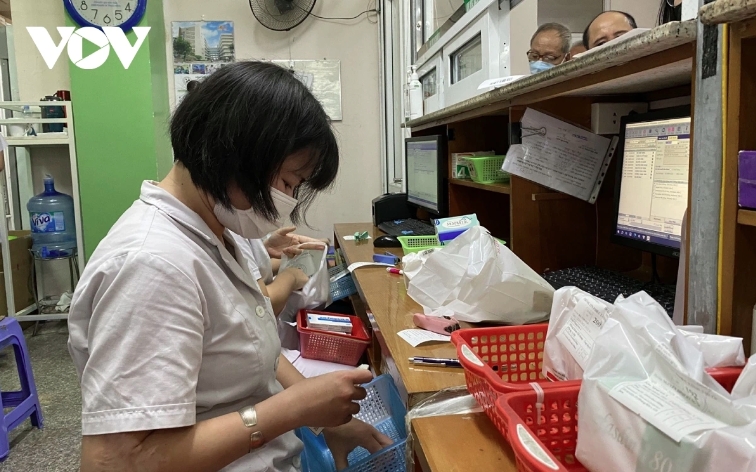 Điểm mới trong kê đơn thuốc dành cho bệnh nhân điều trị ngoại trú