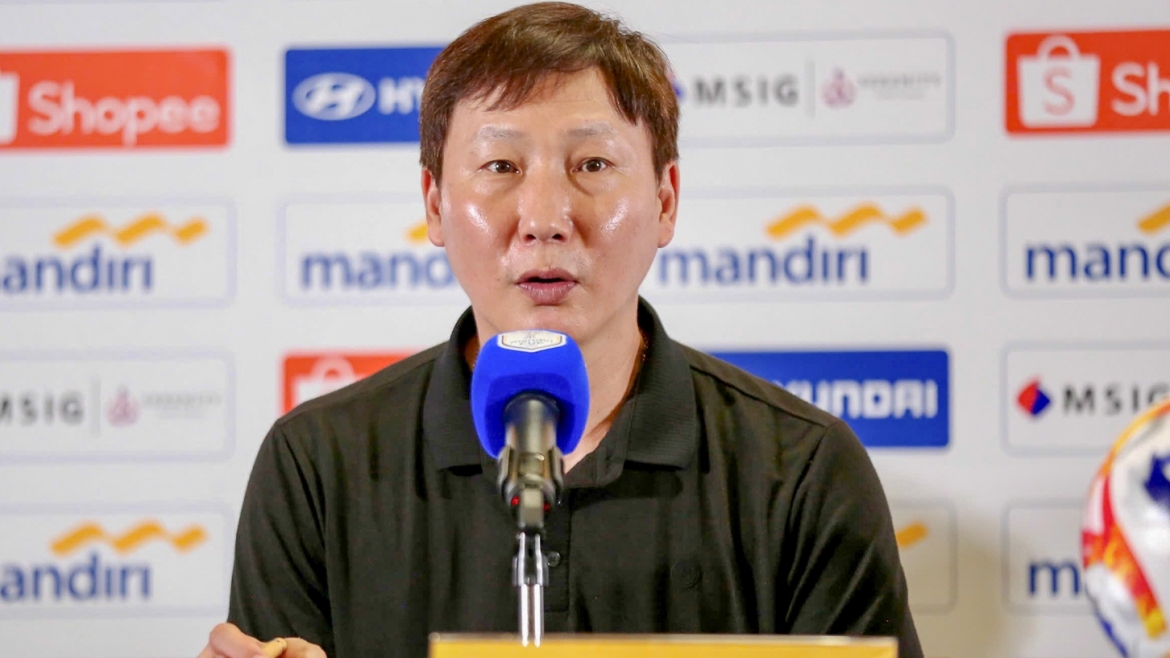 hlv kim sang sik tu tin giup u23 viet nam vo dich u23 Dong nam A 2025 hinh anh 1
