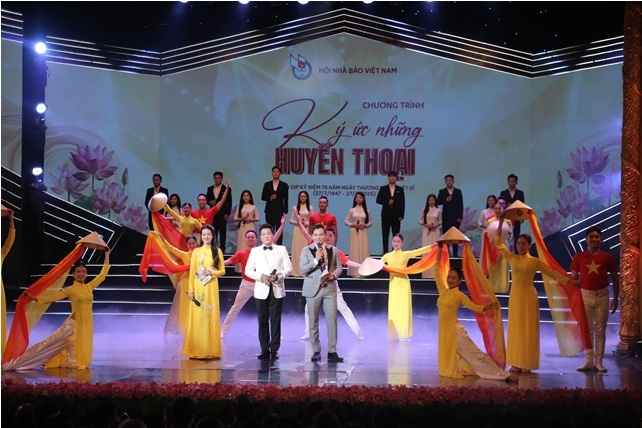 “Ký ức những huyền thoại” - Giai điệu tri ân từ trái tim Tổ quốc