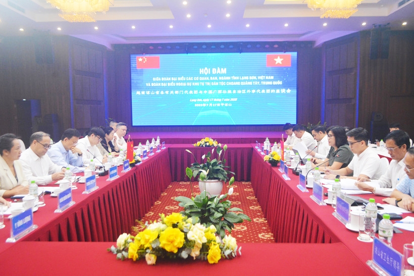 lang son, china s guangxi enhance cooperation in key sectors picture 1