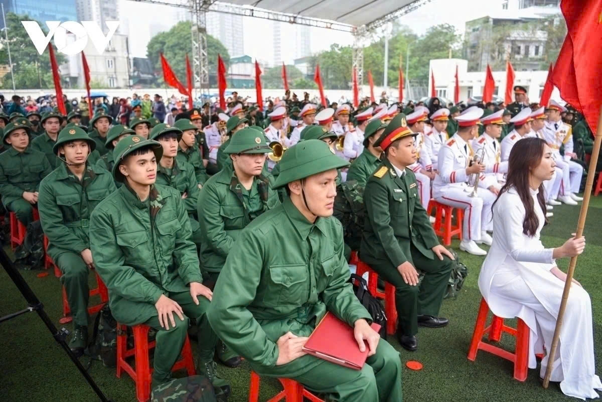Chỉ huy trưởng Ban Chỉ huy phòng thủ khu vực được thăng, giáng cấp quân hàm