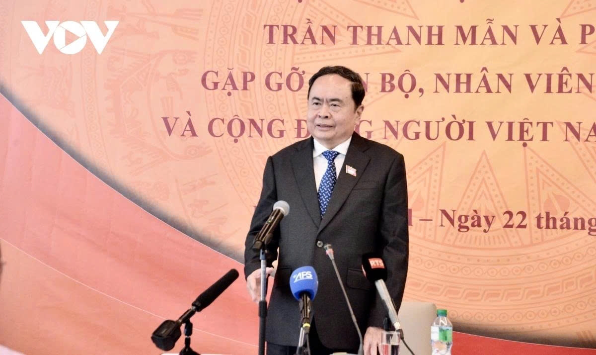 na chairman tran thanh man meets with vietnamese expatriates in senegal picture 1 na chairman tran thanh man meets with vietnamese expatriates in senegal picture 1