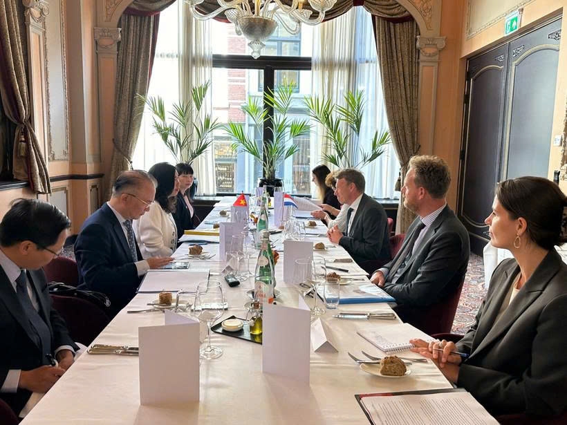 vietnam, netherlands hold first deputy-ministerial political consultation picture 1 vietnam, netherlands hold first deputy-ministerial political consultation picture 1