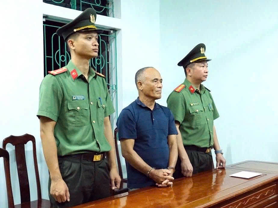 man detained in ha tinh for abusing democratic freedoms picture 1 man detained in ha tinh for abusing democratic freedoms picture 1
