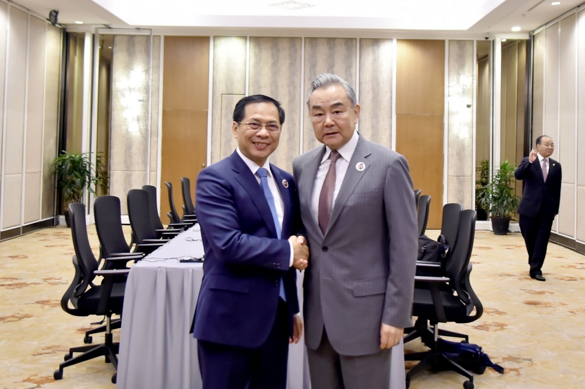 phó thủ tướng bùi thanh sơn tiếp ngoại trưởng trung quốc vương nghị hình ảnh 1 pho thu tuong bui thanh son tiep ngoai truong trung quoc vuong nghi hinh anh 1