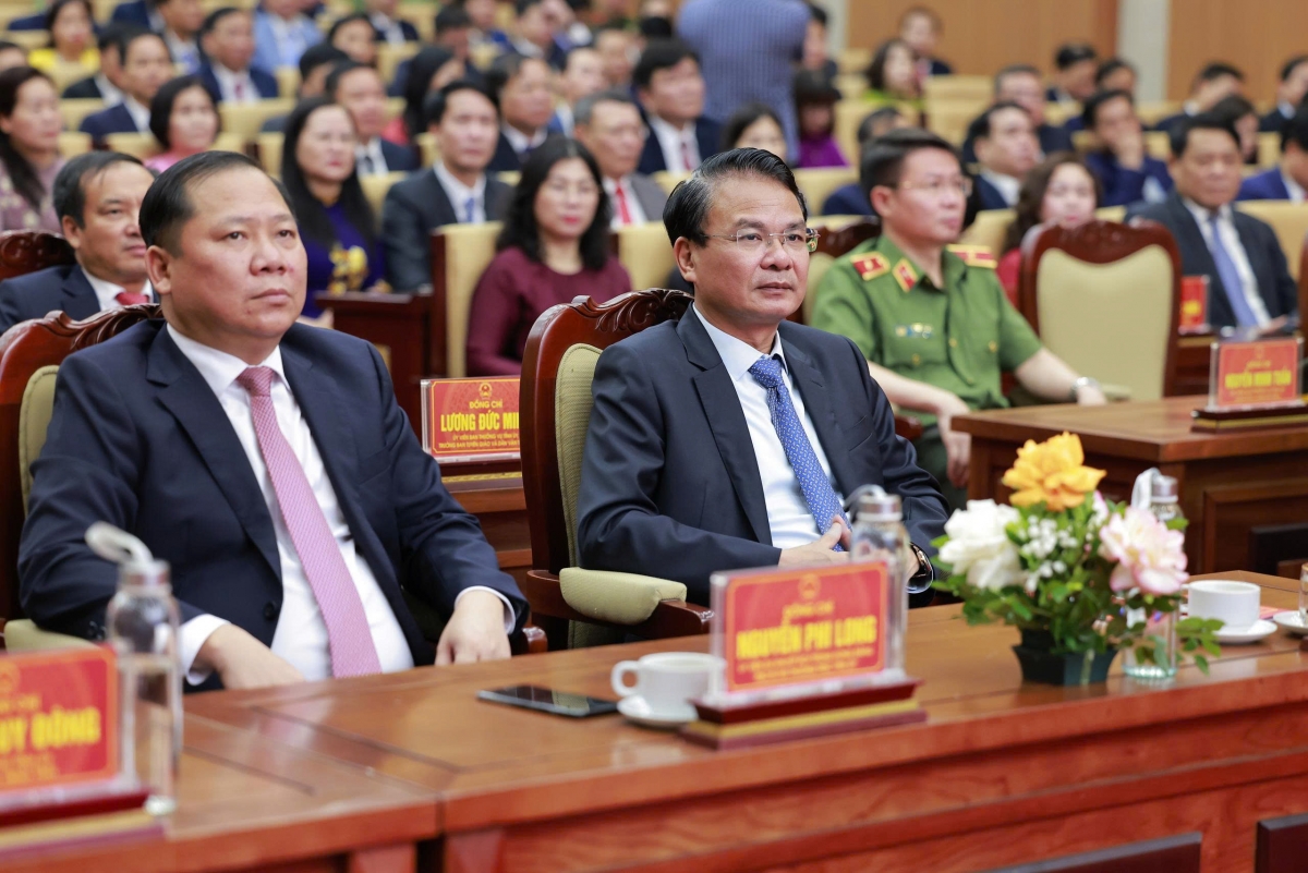 bi thu phu tho Dang xuan phong xay dung phu tho moi vuon minh cung dat nuoc hinh anh 1