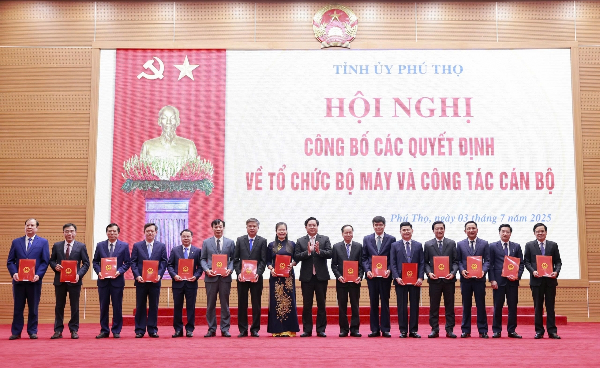 bi thu phu tho Dang xuan phong xay dung phu tho moi vuon minh cung dat nuoc hinh anh 3