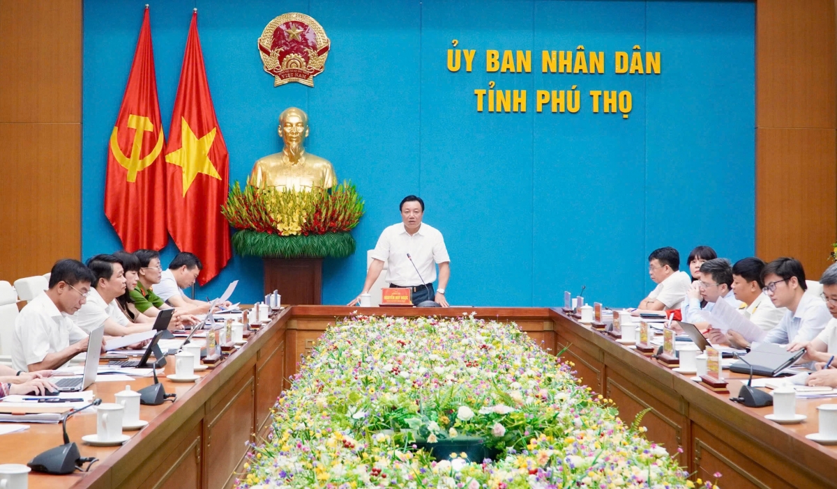 phú thọ yêu cầu xử lý cò mồi thủ tục đất đai tại trung tâm hành chính công hình ảnh 1 phu tho yeu cau xu ly co moi thu tuc dat dai tai trung tam hanh chinh cong hinh anh 1